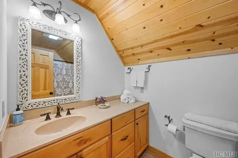 1739 Flat Mountain Road Highlands NC 28741