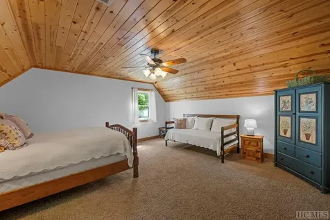 1739 Flat Mountain Road Highlands NC 28741