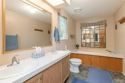 15 Ponderosa Drive Cashiers NC 28717