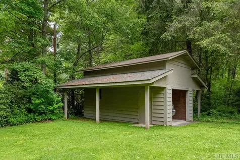 15 Ponderosa Drive Cashiers NC 28717