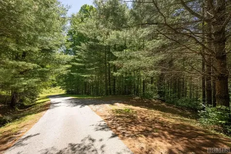 Tbd Turnberry Lane Cashiers NC 28717