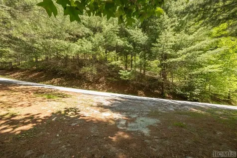 Tbd Turnberry Lane Cashiers NC 28717