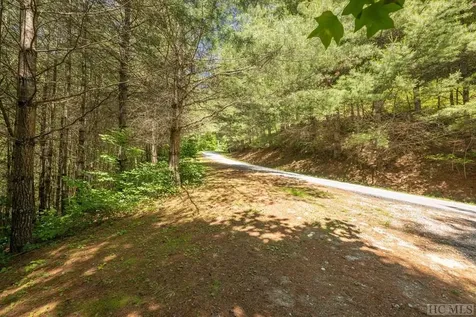 Tbd Turnberry Lane Cashiers NC 28717