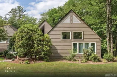 260-1916 River Run Road Sapphire NC 28774