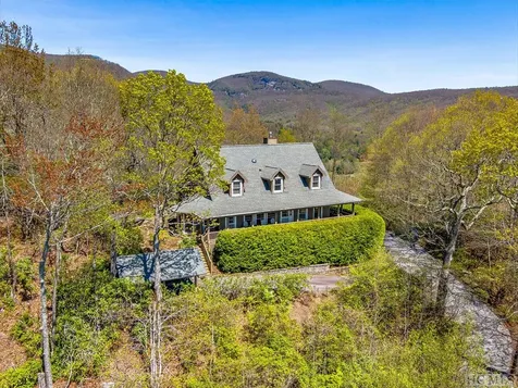 434 Toxaway Drive Lake Toxaway NC 28747