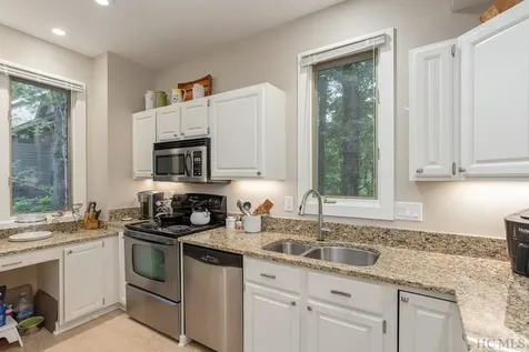 115 River Park Villas Drive Sapphire NC 28774