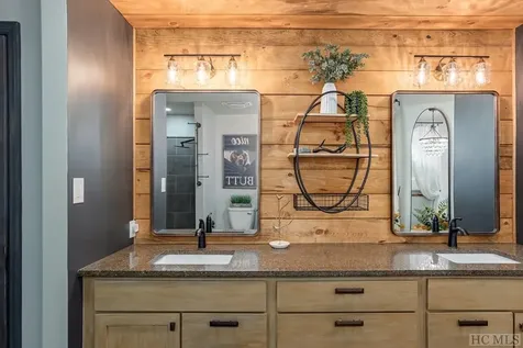 471 Deer Run Road Sapphire NC 28774