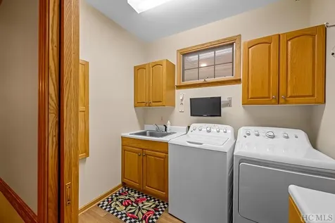 420 Gold Creek Road Sapphire NC 28774