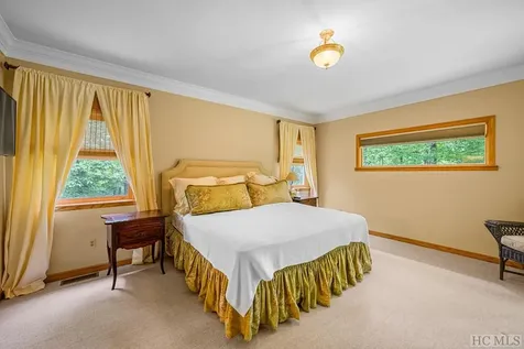 420 Gold Creek Road Sapphire NC 28774