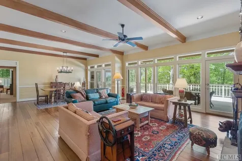 194 Big Bear Pen Lane Highlands NC 28741