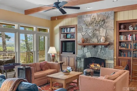 194 Big Bear Pen Lane Highlands NC 28741