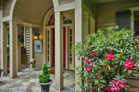 194 Big Bear Pen Lane Highlands NC 28741