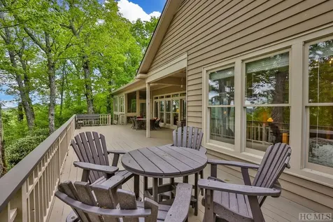 194 Big Bear Pen Lane Highlands NC 28741