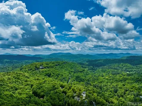 194 Big Bear Pen Lane Highlands NC 28741