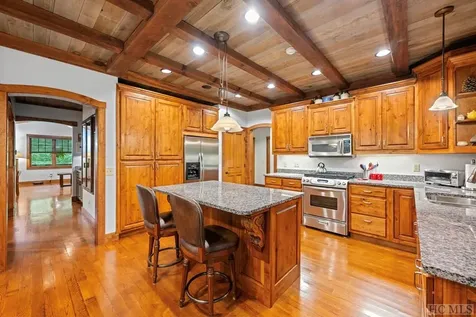 84 Chestnut Court Sapphire NC 28774