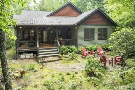 84 Chestnut Court Sapphire NC 28774