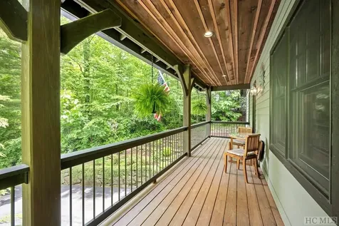 84 Chestnut Court Sapphire NC 28774