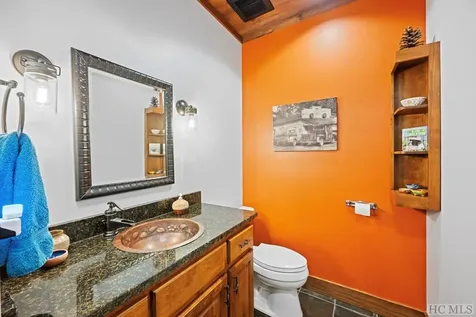 84 Chestnut Court Sapphire NC 28774