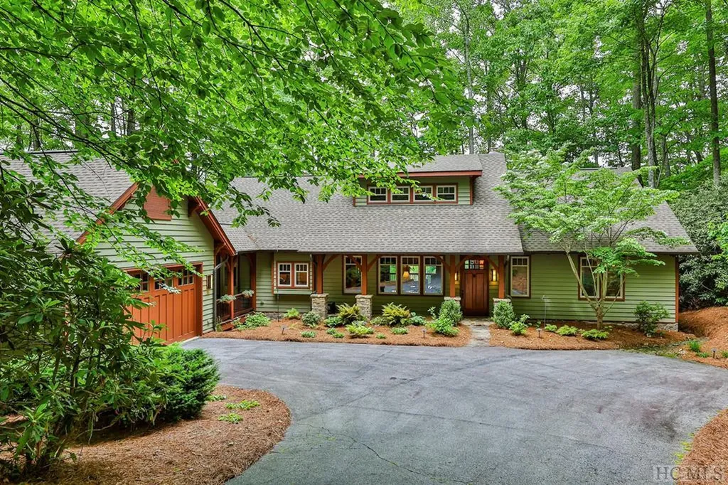 390 Napa Ridge Lane Highlands NC 28741