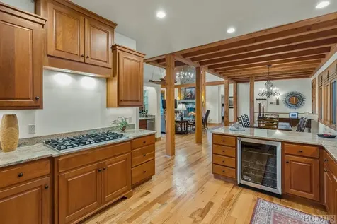 390 Napa Ridge Lane Highlands NC 28741