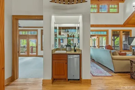 390 Napa Ridge Lane Highlands NC 28741