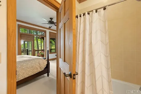 390 Napa Ridge Lane Highlands NC 28741