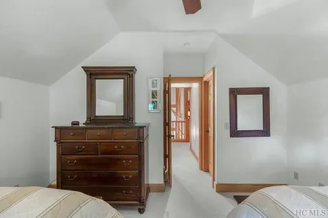 390 Napa Ridge Lane Highlands NC 28741