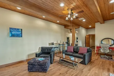 390 Napa Ridge Lane Highlands NC 28741