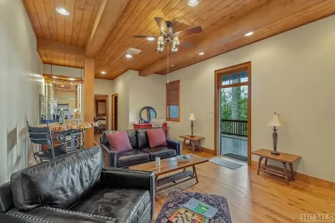 390 Napa Ridge Lane Highlands NC 28741