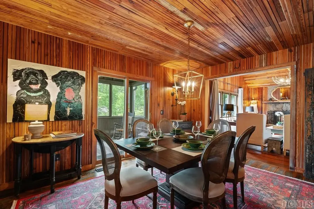 1209 Hickory Hill Road Highlands NC 28741