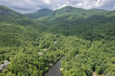 M 38 W Cardinal Drive Lake Toxaway NC 28747