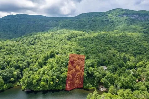 M 38 W Cardinal Drive Lake Toxaway NC 28747