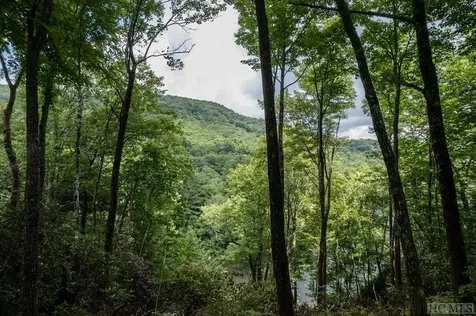 M 38 W Cardinal Drive Lake Toxaway NC 28747