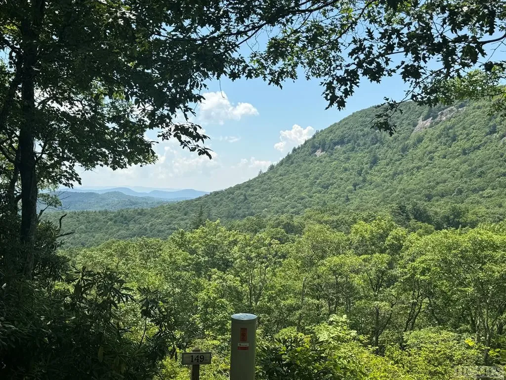 149 Forest Edge Lane Highlands NC 28741