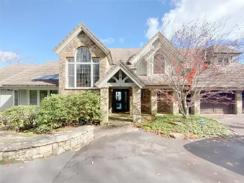 1734 Toxaway Drive Lake Toxaway NC 28474