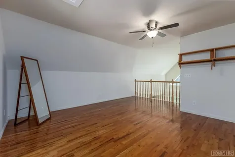 18 Dendy Knob Highlands NC 28741