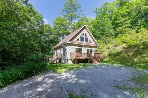 18 Dendy Knob Highlands NC 28741