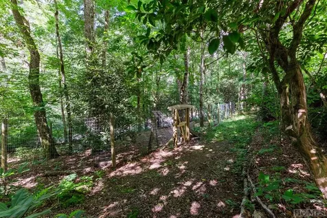 18 Dendy Knob Highlands NC 28741