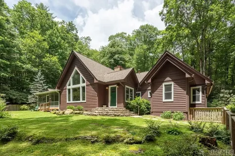 942 Cherokee Trail Sapphire NC 28774