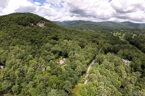 942 Cherokee Trail Sapphire NC 28774