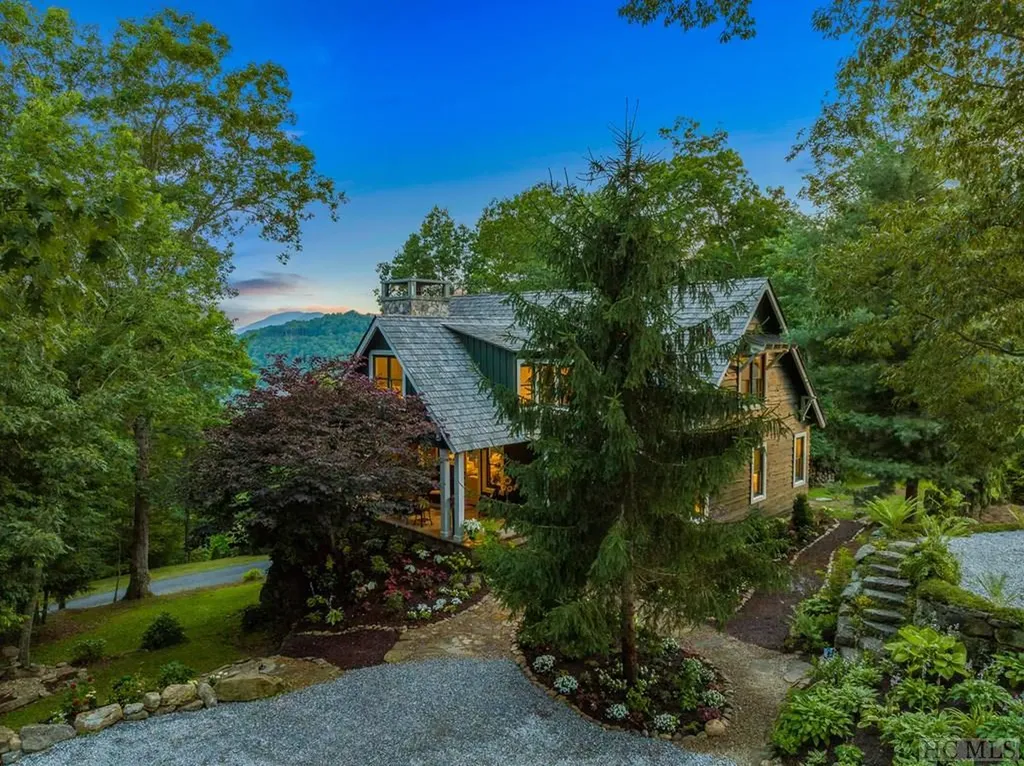 34 Milkweed Trail Glenville NC 28736