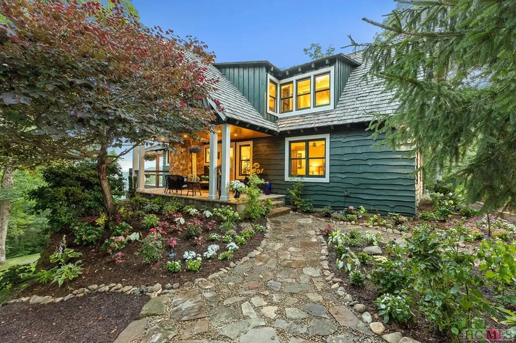 34 Milkweed Trail Glenville NC 28736