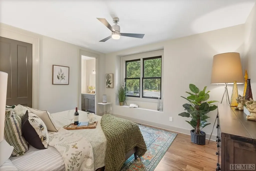 34 Milkweed Trail Glenville NC 28736