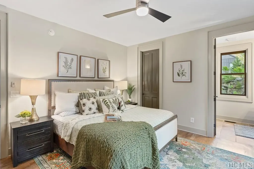 34 Milkweed Trail Glenville NC 28736