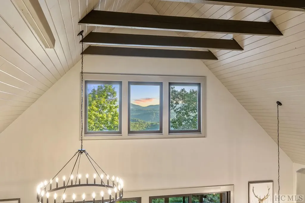 34 Milkweed Trail Glenville NC 28736