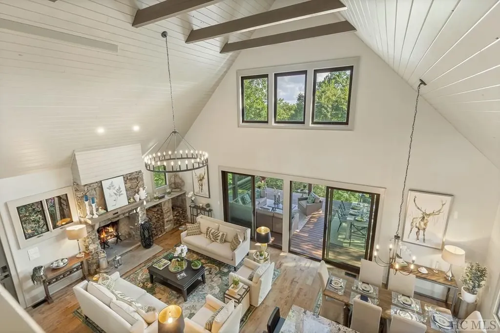 34 Milkweed Trail Glenville NC 28736