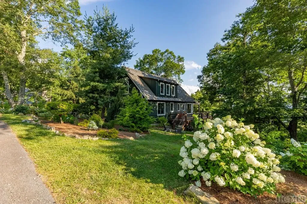 34 Milkweed Trail Glenville NC 28736