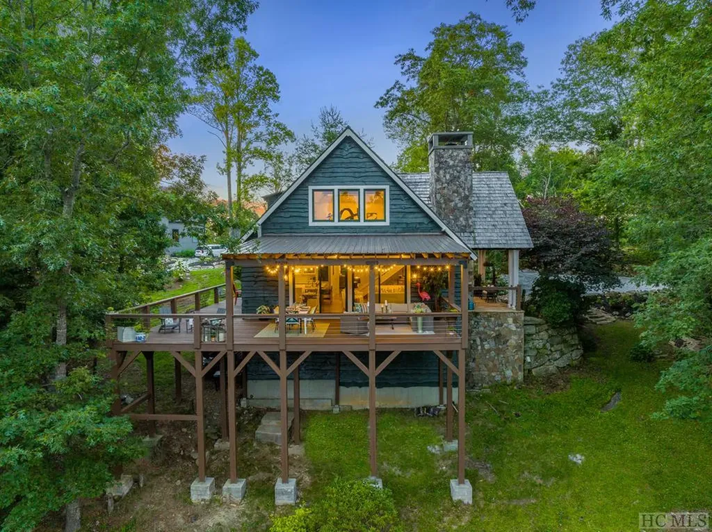 34 Milkweed Trail Glenville NC 28736