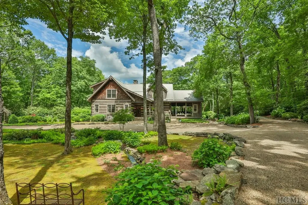 1277 Highgate Road Highlands NC 28741