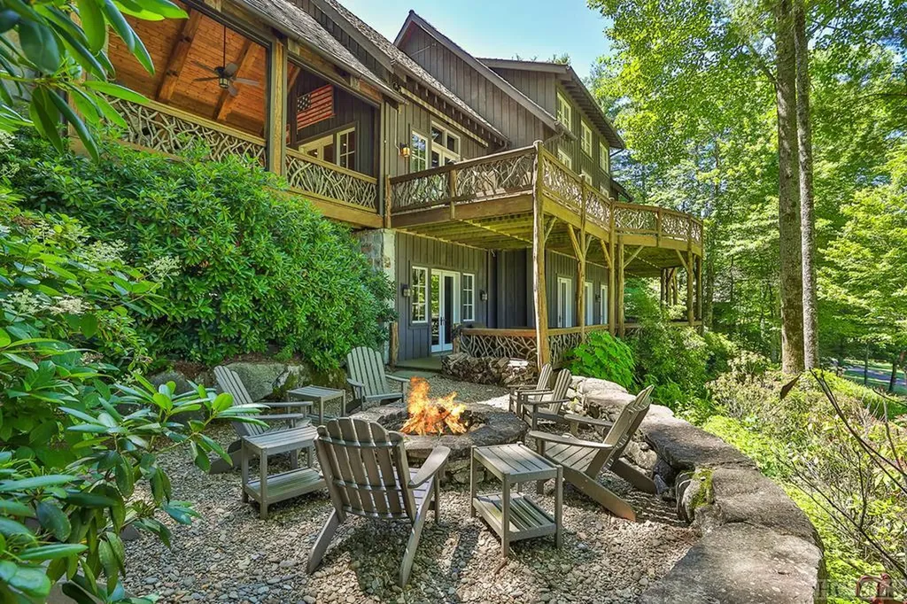 38 Cashmere Court Cashiers NC 28717